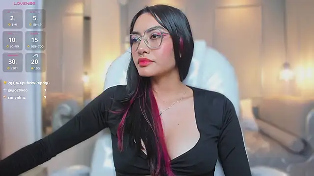 AzuraKindong's cam snapshot