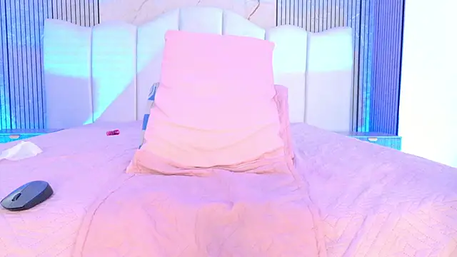 sh_malala's cam snapshot