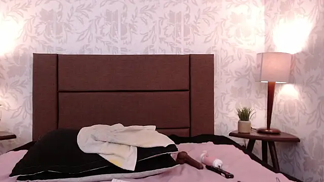 Ava_Raye's cam snapshot