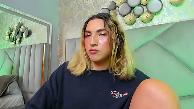 TomLondon_ live sex cam