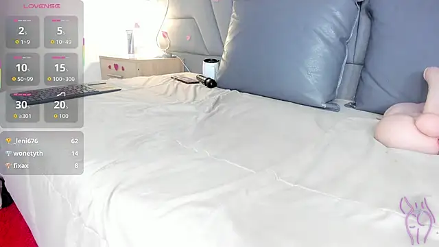 Maia_520's cam snapshot