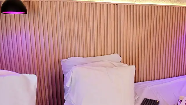 samanta-fox's cam snapshot