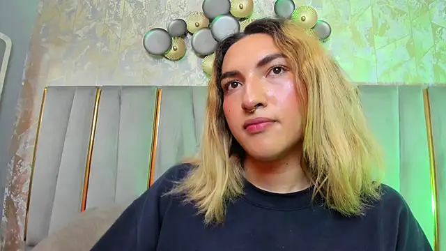 TomLondon_ live sex cam