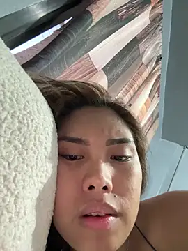 Alaia_River live sex cam