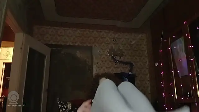 Alice_newhome's cam snapshot