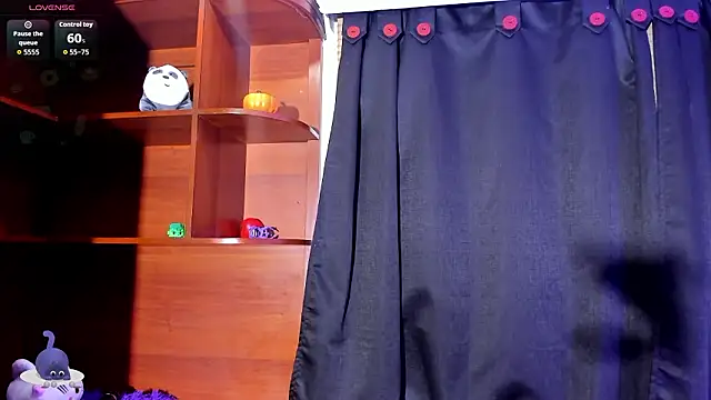 Camilla_Miller01's cam snapshot