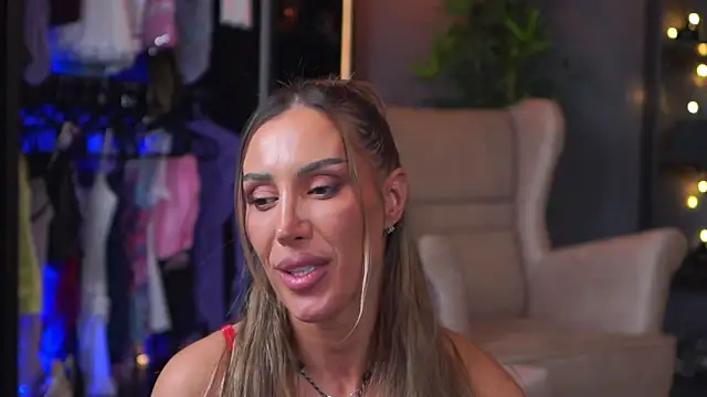 Evelyn_Evyyy's cam snapshot