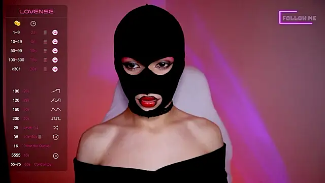 Bigfemblue live sex cam