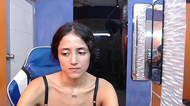 emily_rz1's cam snapshot