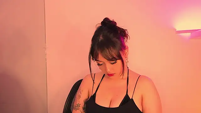 Gloomydoll's cam snapshot