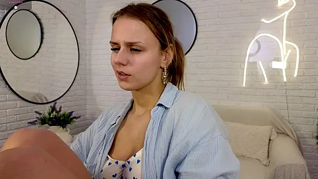 Wendy_D0ll's cam snapshot