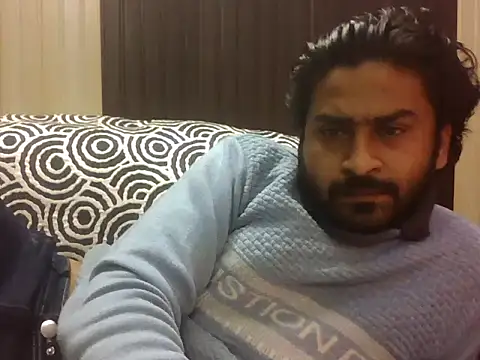 indihotguy's cam snapshot