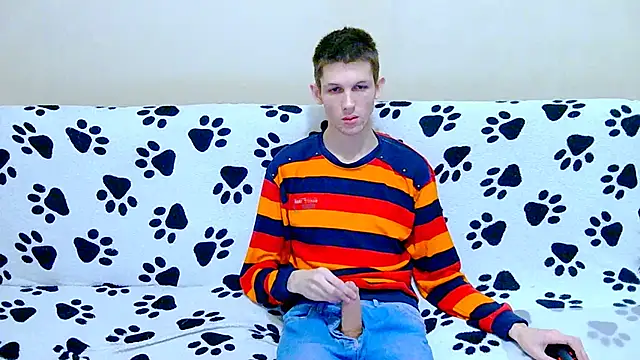 Lester_Broo's cam snapshot