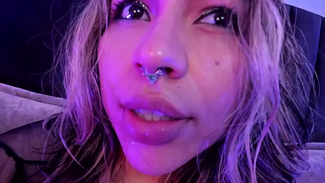 delilah_fix's cam snapshot