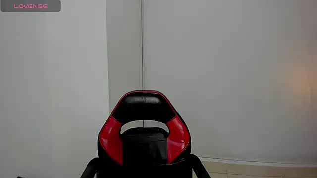 Annyrosee's cam snapshot