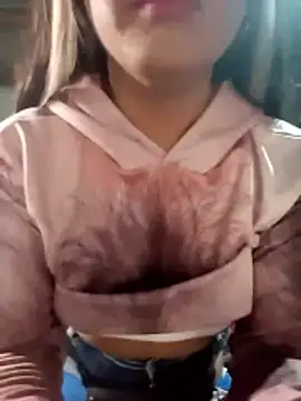 yovana13 live sex cam