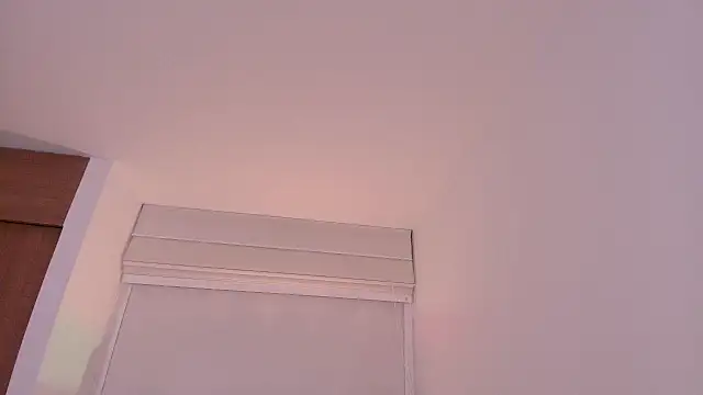 ArianaReynoldss's cam snapshot