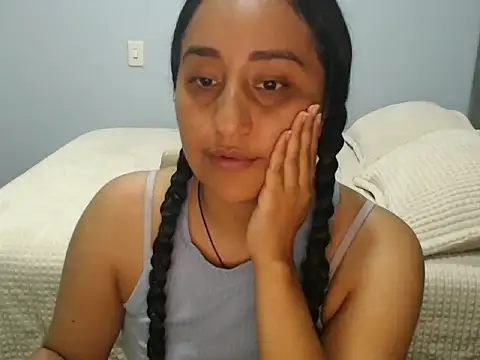 cute8smile's cam snapshot