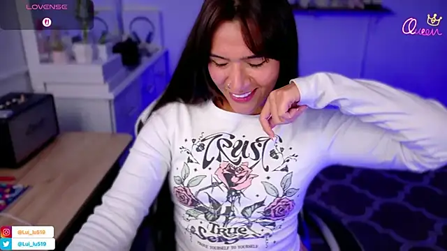 ImLui_lu's cam snapshot