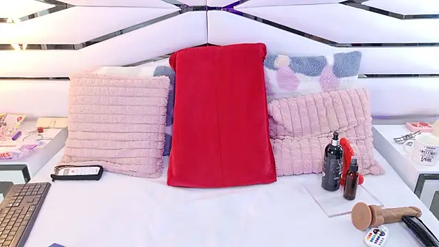 AlliciaKim's cam snapshot