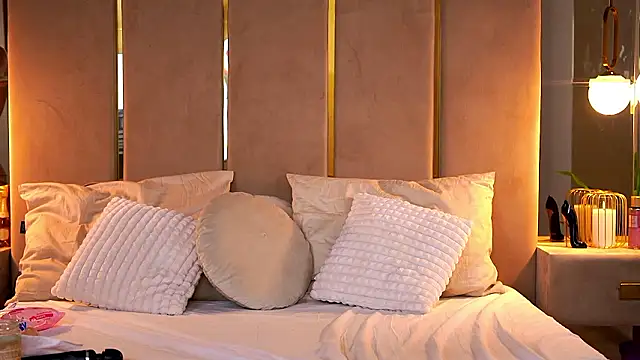 CamilaStarr's cam snapshot