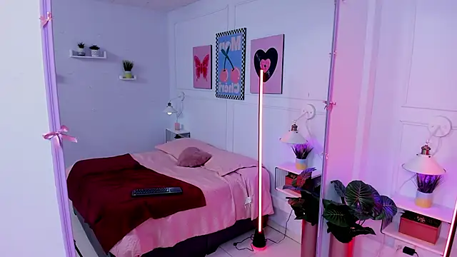 Maddie_Rosee's cam snapshot