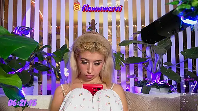 FlowweerGirl's cam snapshot