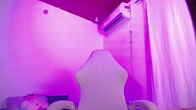 hubena_tg's cam snapshot