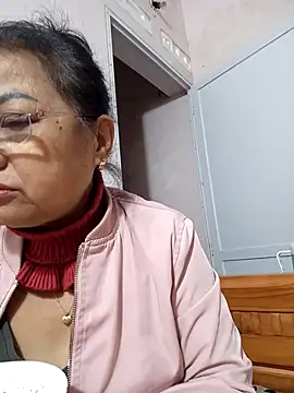 Hotestlove's cam snapshot