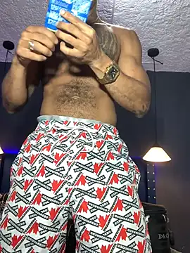 Salomon_koude live sex cam