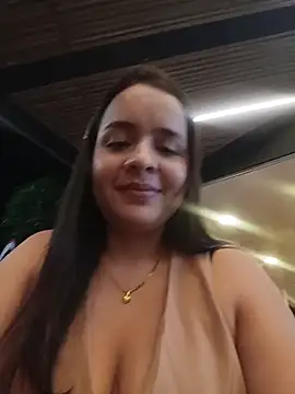 Julieth_hot-69's cam snapshot