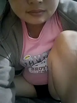 mai-mai-97's cam snapshot