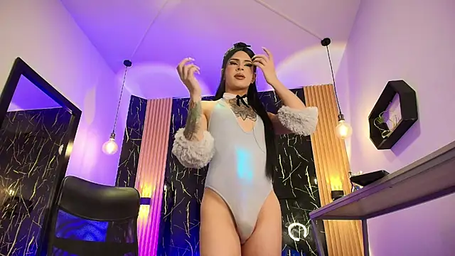 Bella_salvatore live sex cam