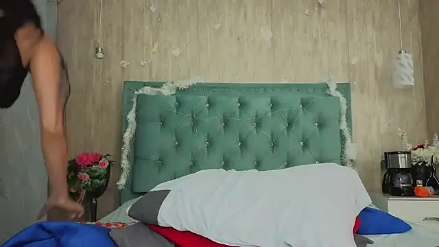 Marcelaa_fox's cam snapshot