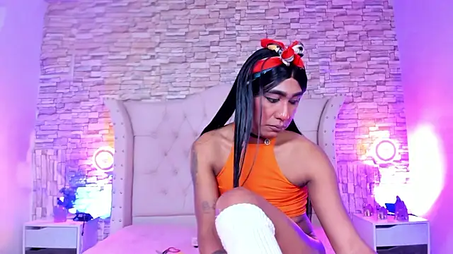 Lucia-sex live sex cam