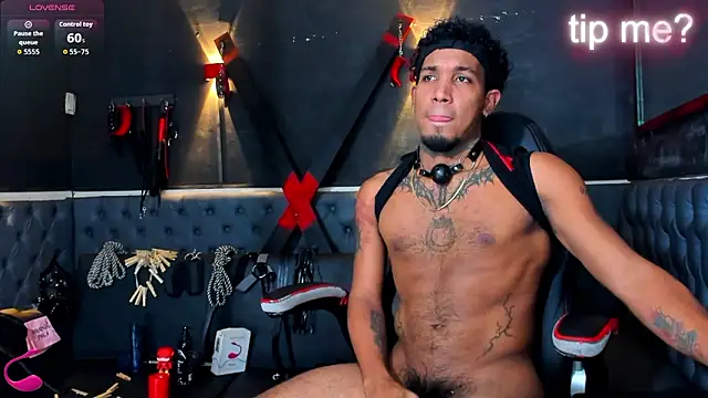 DIEGO_WICKED live sex cam