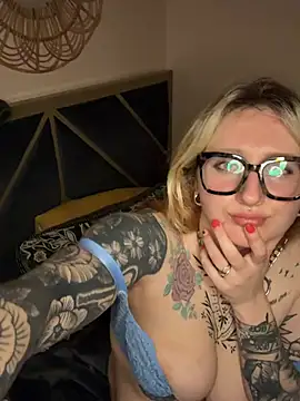 kInk_with_me's cam snapshot