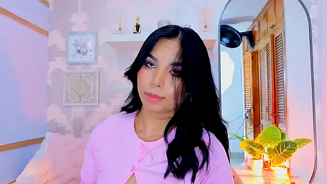 CharlotteGraay's cam snapshot