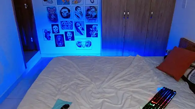 rachel_rosse11's cam snapshot