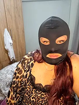 Malou_95 live sex cam