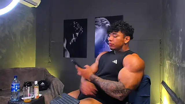 bradley_smith live sex cam