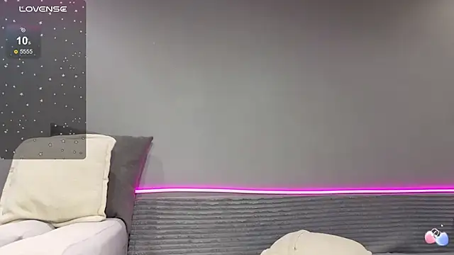 Mary__foxy's cam snapshot