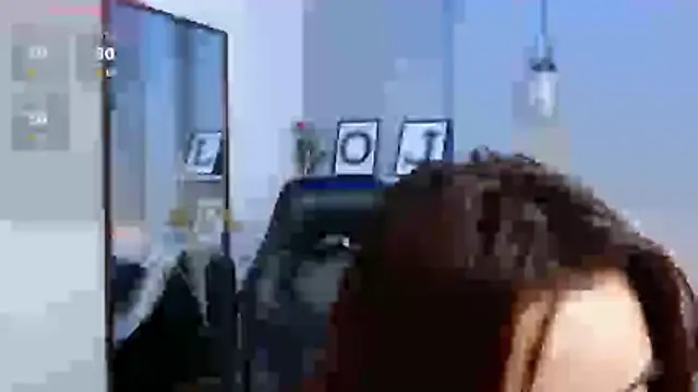 KendallWood_'s cam snapshot