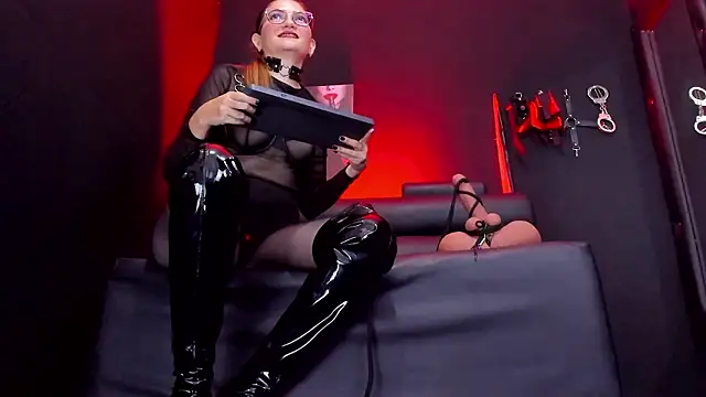 AprilStoness's cam snapshot