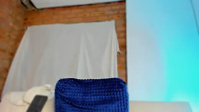 Doll_tv's cam snapshot