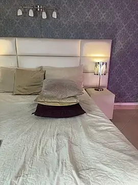 Celeste_Amber's cam snapshot