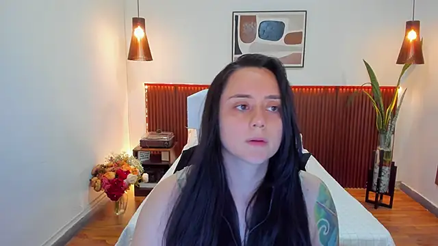 KatherineBond's cam snapshot