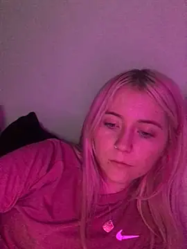 Blondie_Sofia_Essexbabe's cam snapshot