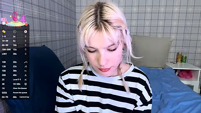 LolaDollyMur's cam snapshot