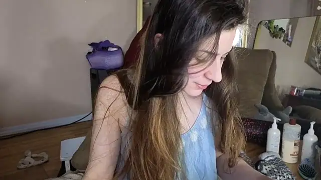 Angelicaskeet's cam snapshot